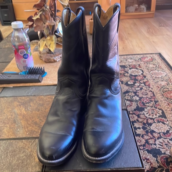 Good condition like new - Picture 1 of 2